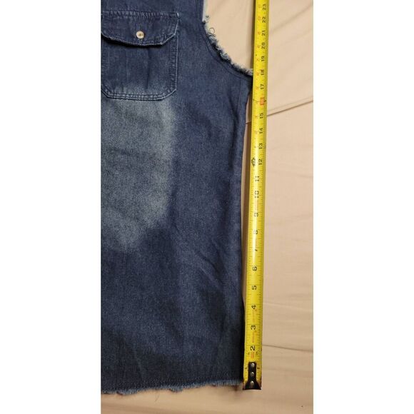 Adult unisex denim jean shirt mens large nwot buttondown distressed blue - Picture 3 of 5